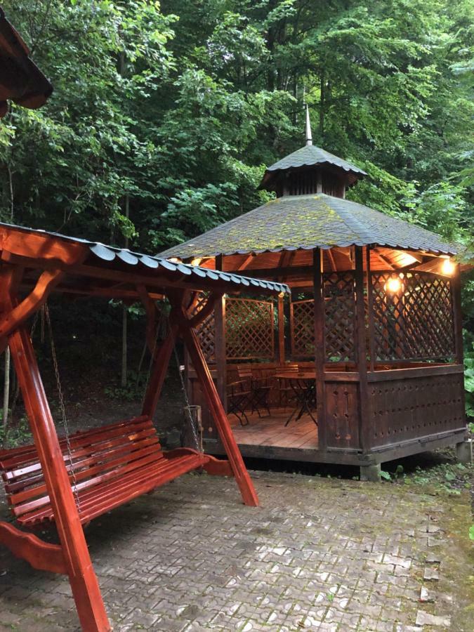 Vila De Argint Aleea Pelesului Nr 2 Sinaia Exteriör bild